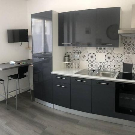 Апартаменты Yannadal/Studio Cosy Avec Vraie Cuisine A Recouvrance/ Proche Tram/Bus Et Proximite Avec L'Arsenal Брест Экстерьер фото